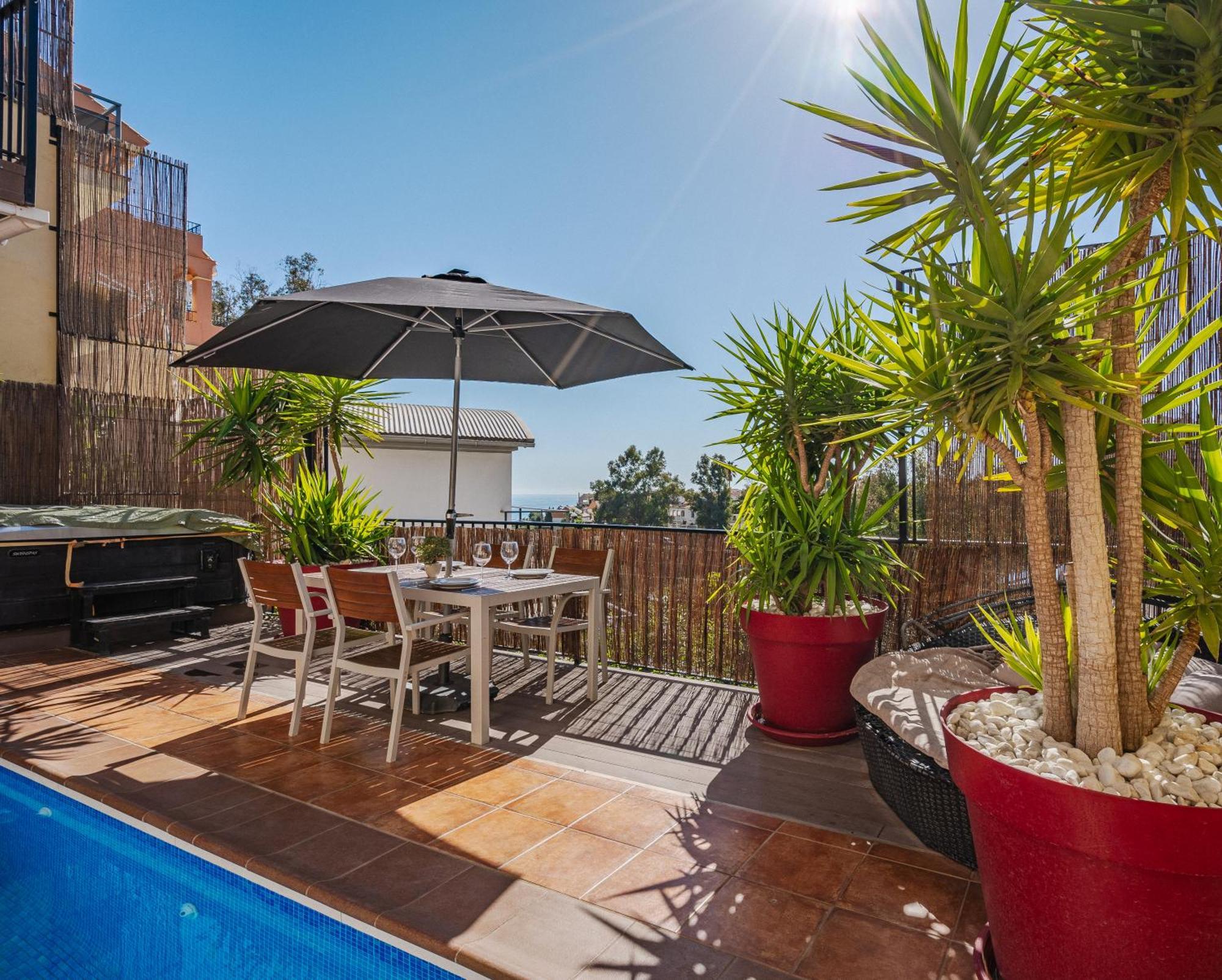 Private Luxurious Hillside Villa With Pool & Sea Views For 8 To 10 Ppl Fuengirola Eksteriør bilde