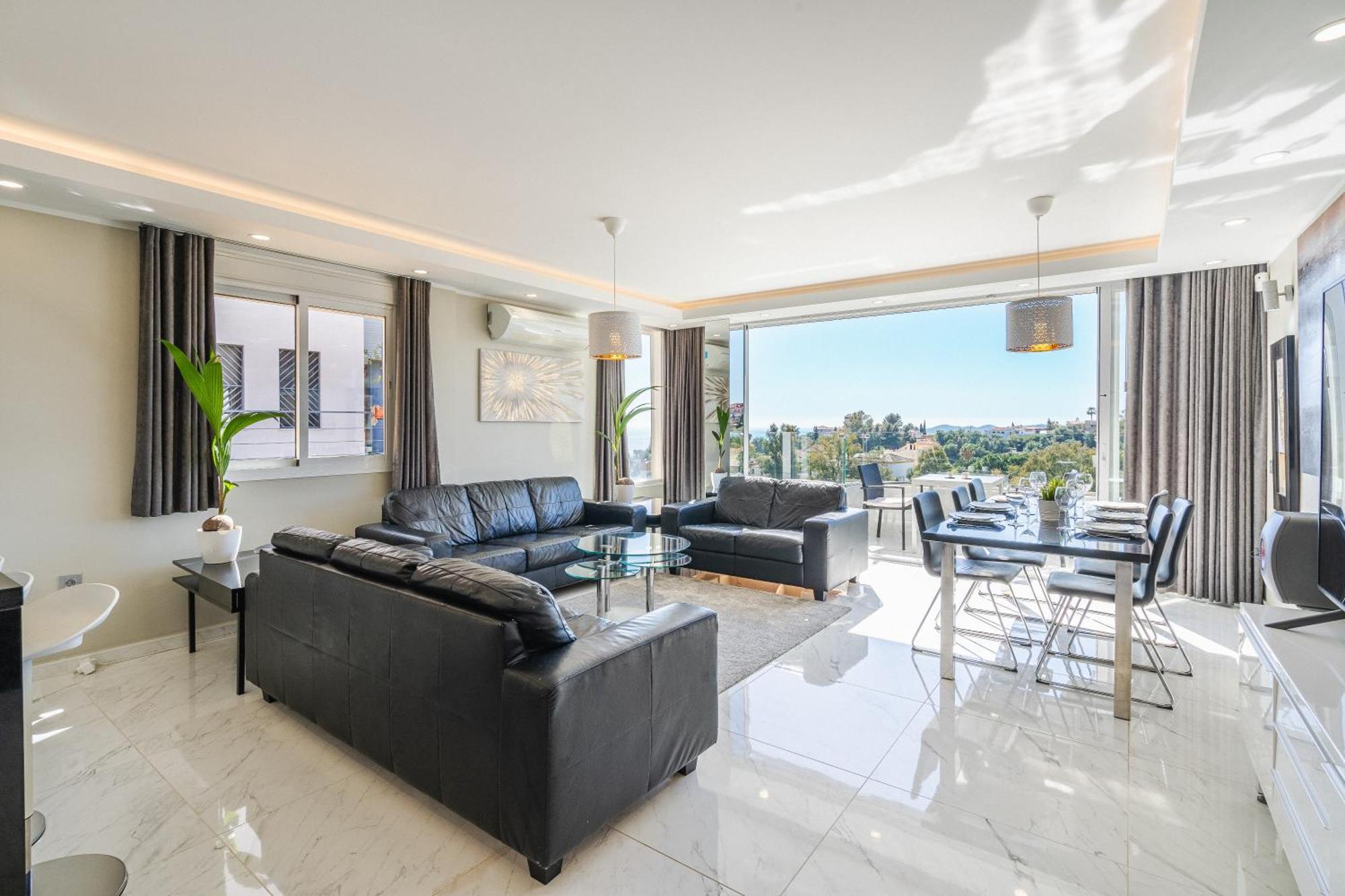 Private Luxurious Hillside Villa With Pool & Sea Views For 8 To 10 Ppl Fuengirola Eksteriør bilde
