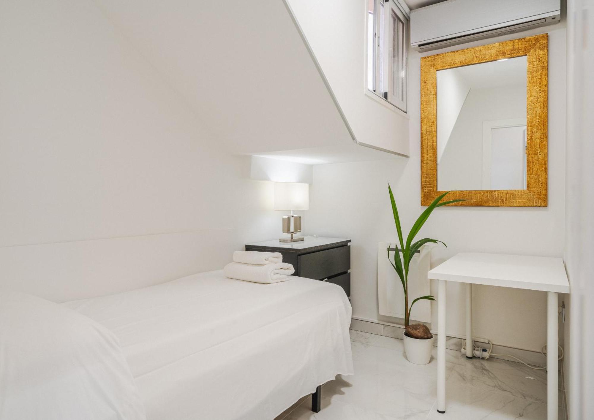 Private Luxurious Hillside Villa With Pool & Sea Views For 8 To 10 Ppl Fuengirola Eksteriør bilde