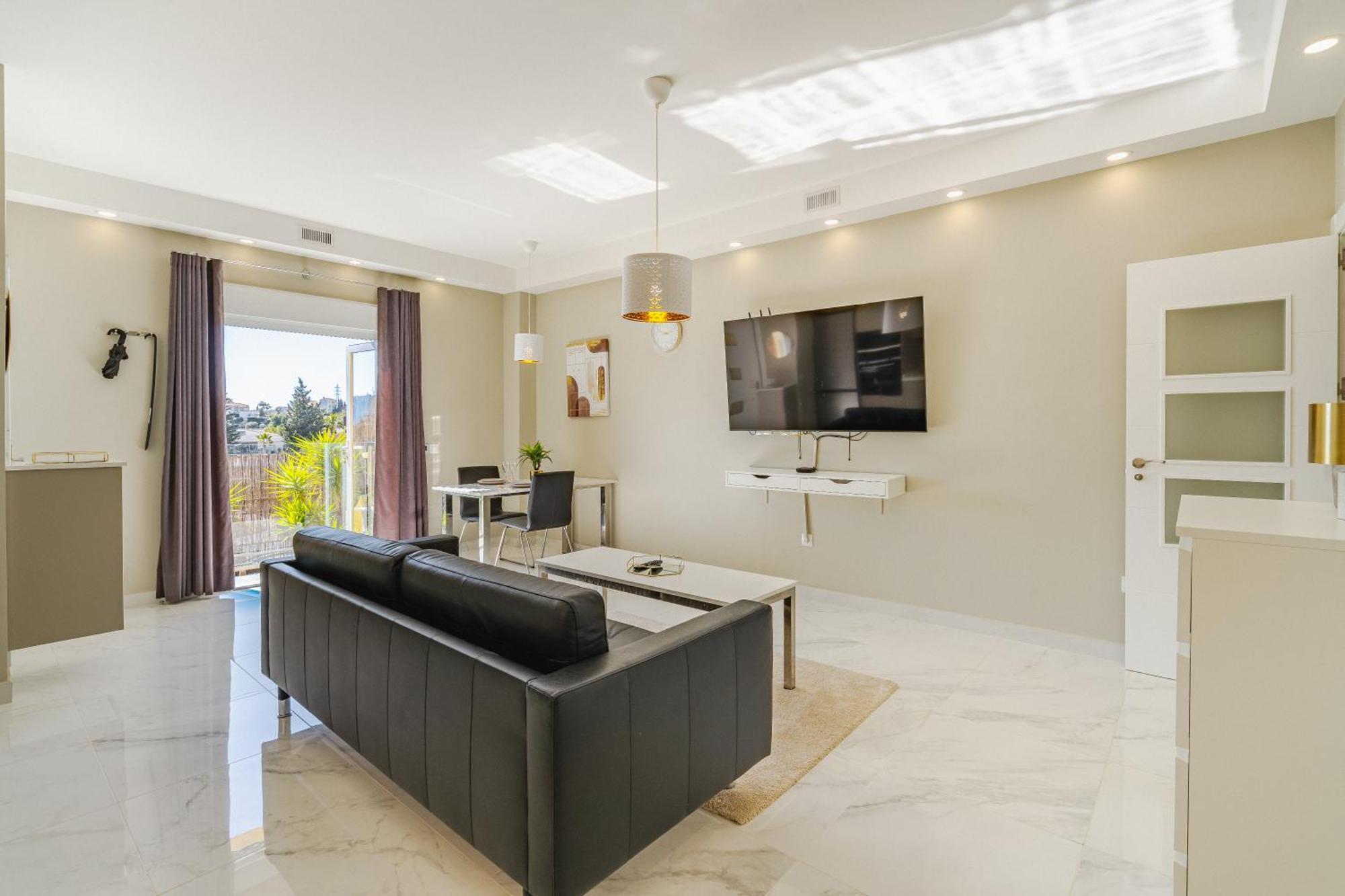 Private Luxurious Hillside Villa With Pool & Sea Views For 8 To 10 Ppl Fuengirola Eksteriør bilde